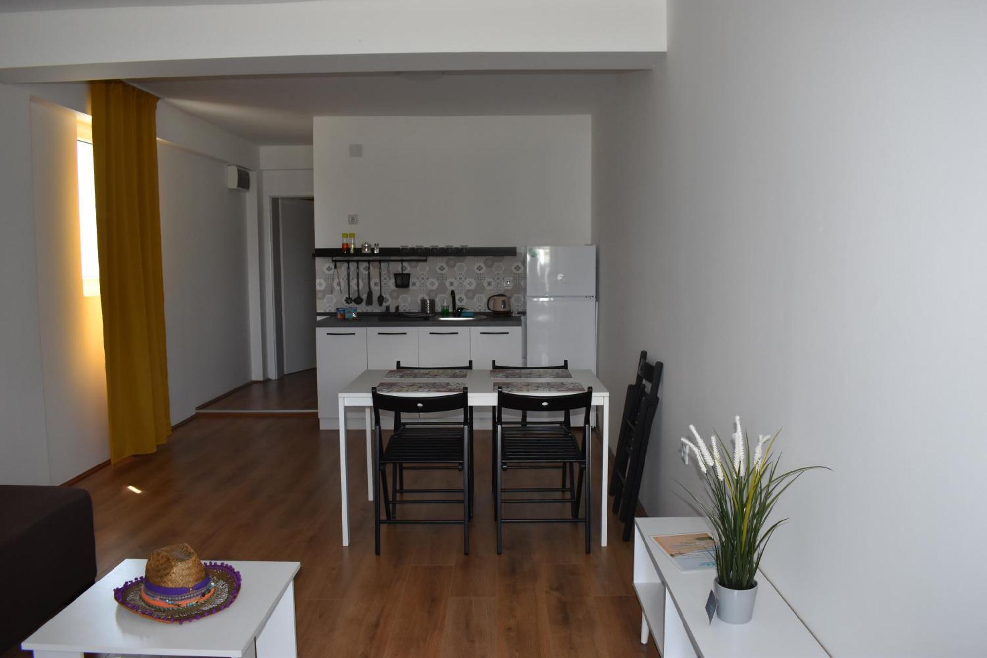 B&B Apartments Dojran Exterior photo