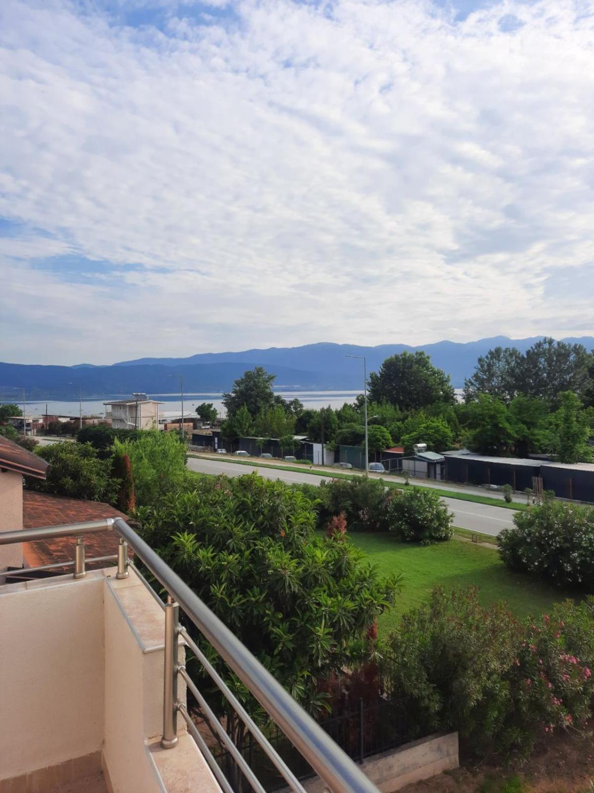 B&B Apartments Dojran Exterior photo