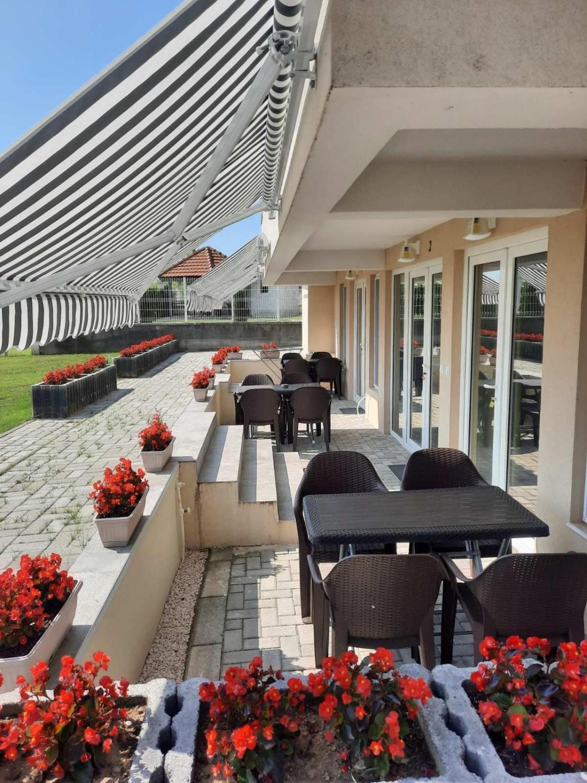 B&B Apartments Dojran Exterior photo